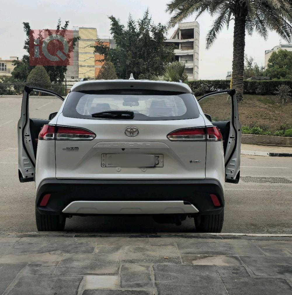 تۆیۆتا کۆرۆلا کرۆس